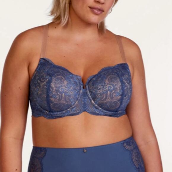 Thirdlove Lace Balconette Bra in Blue. - Picture 2 of 8